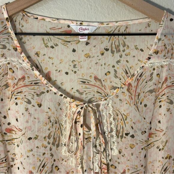 Candie's Cream Peplum Blouse Women’s S with Puff Sleeves Sheer. - Picture 3 of 11